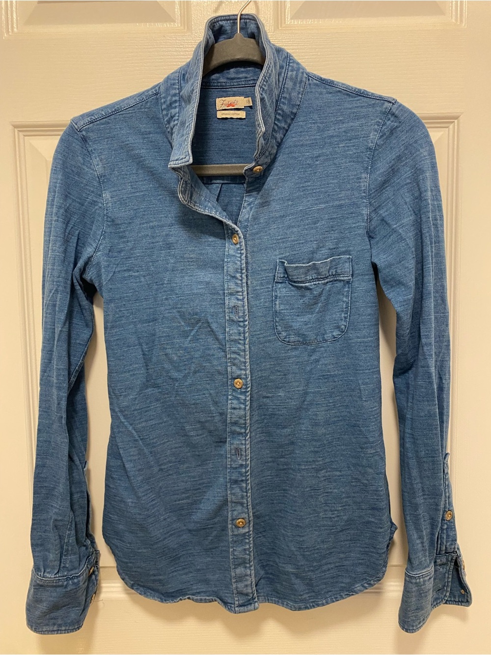 Faherty women’s knit shirt, size small